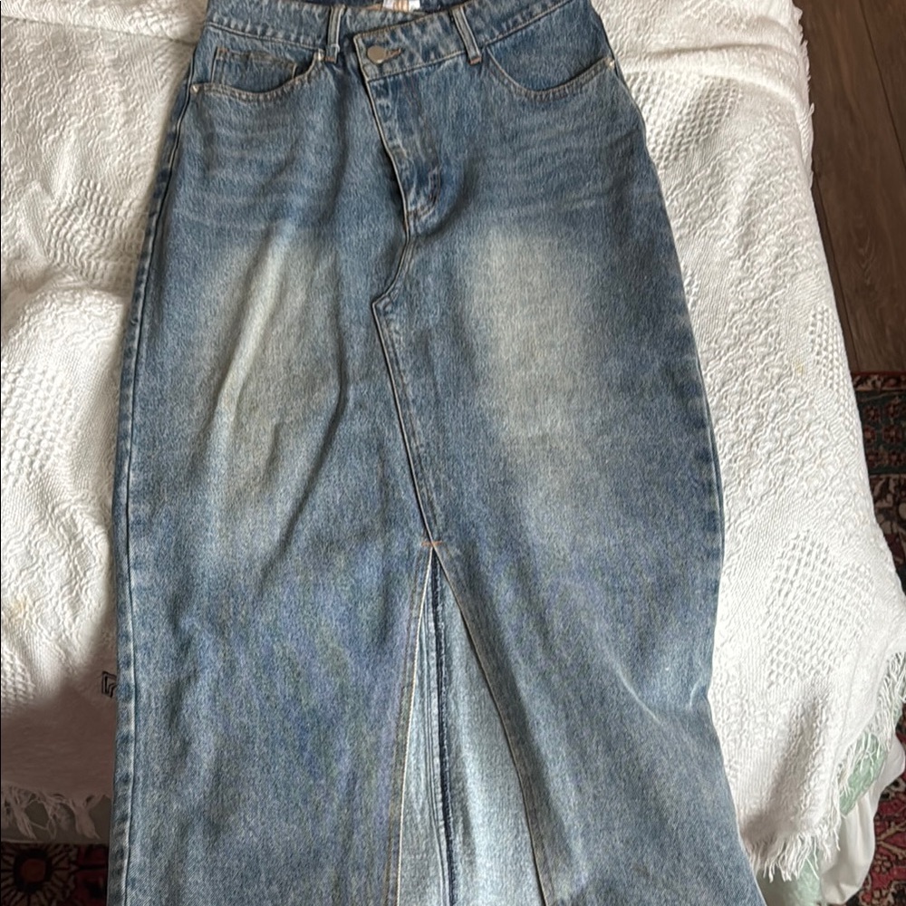 Olivaceous Denim Skirt